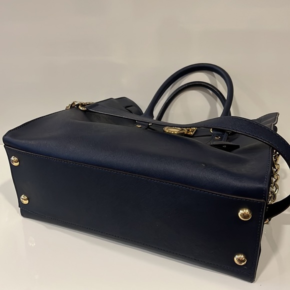 ๐ Michael Kors Hamilton Tote Bag ๐ - Picture 5 of 7